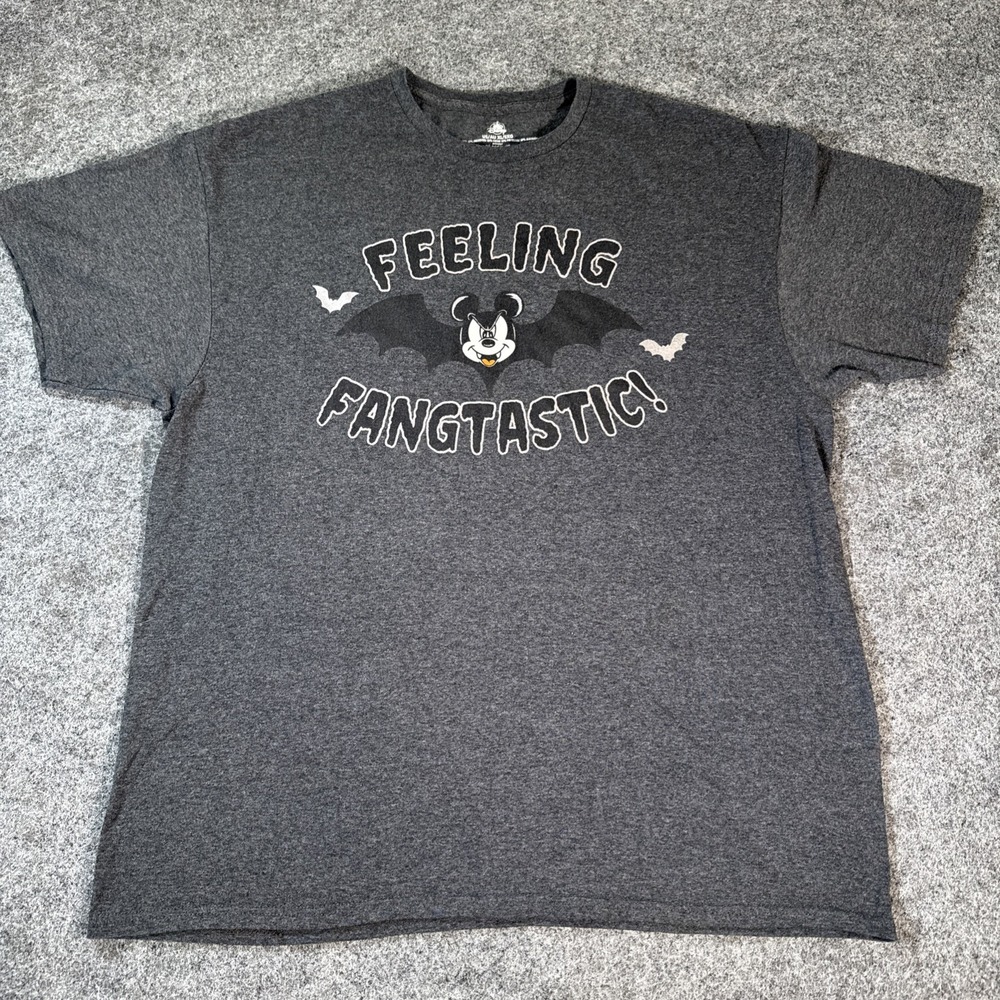 Disney Parks Feeling Fangtastic Halloween Shirt Gray Vampire Mickey 2022 XL